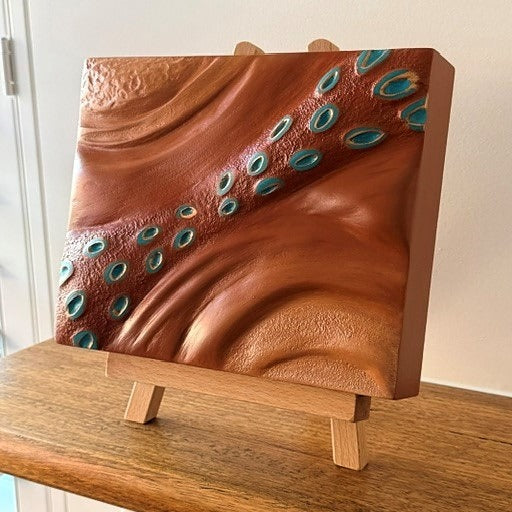 Earth Flow (20.3h x 25.4w x 5d(cm)) - Mini display stand included